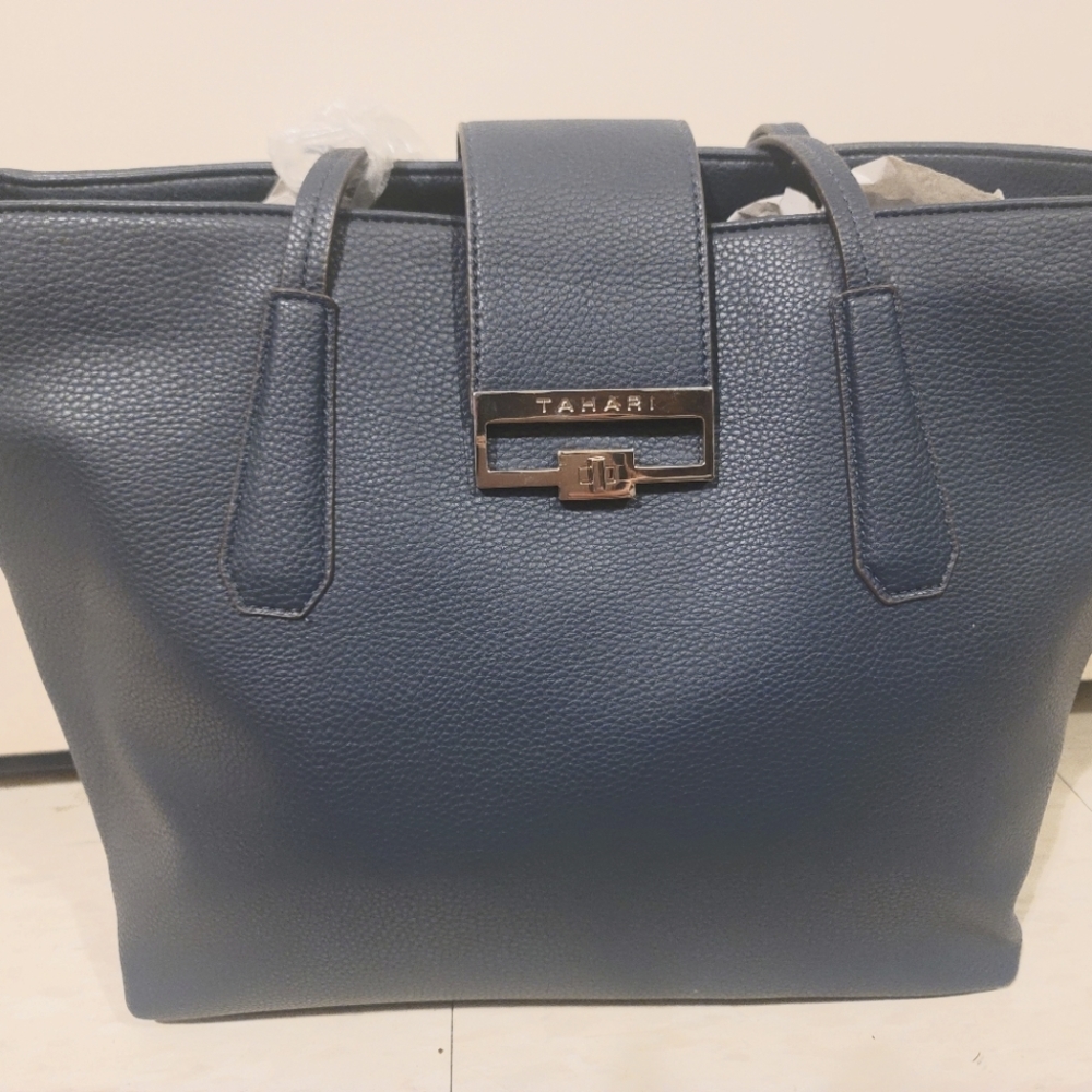 Tahari tote